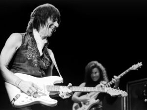 How The Late Guitar Virtuoso Jeff Beck Showed Me That There Are No ...